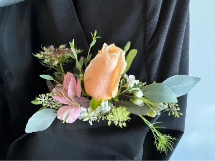 Rose Pocket Square